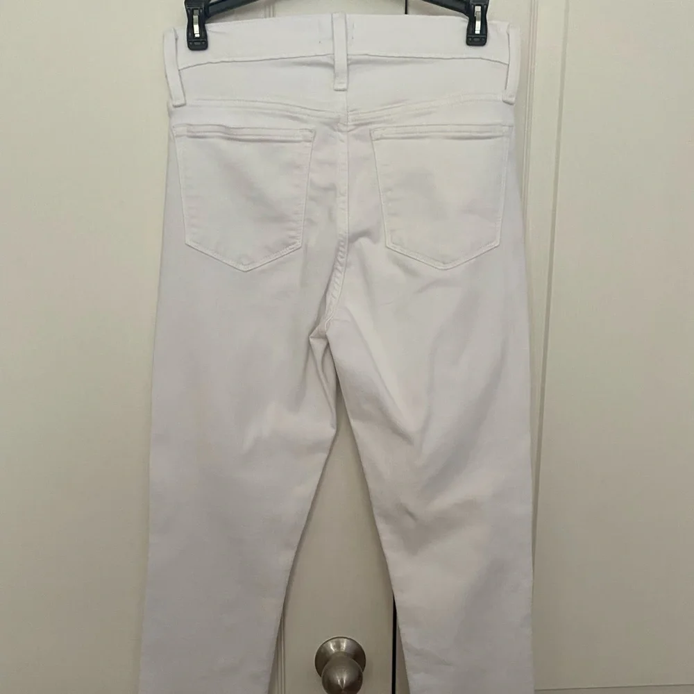 J.Crew Re‑Imagined 9” Mid‑Rise White Skinny Jeans | Size 27 - Picture 5 of 9
